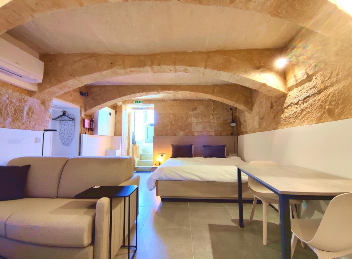 Tide 21 Savynomad Harbour Residences Valletta Exterior foto