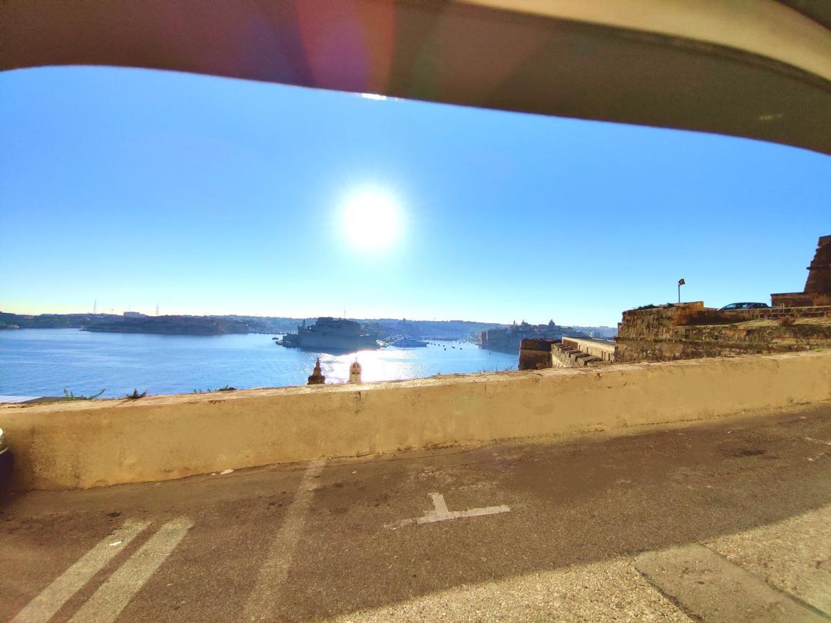 Tide 21 Savynomad Harbour Residences Valletta Exterior foto