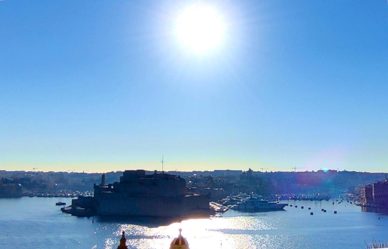 Tide 21 Savynomad Harbour Residences Valletta Exterior foto